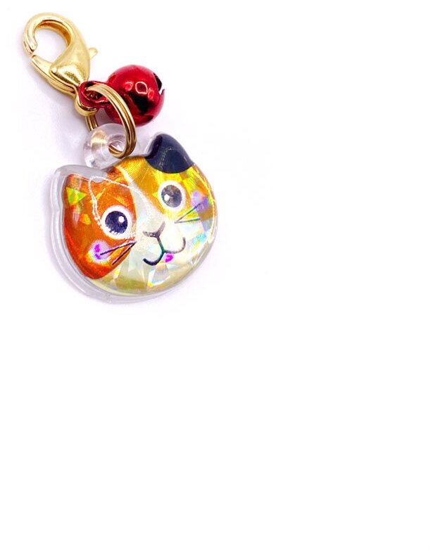 Милый адресник Japan Premium Pet в виде трёхцветной кошечки. - фотография № 1