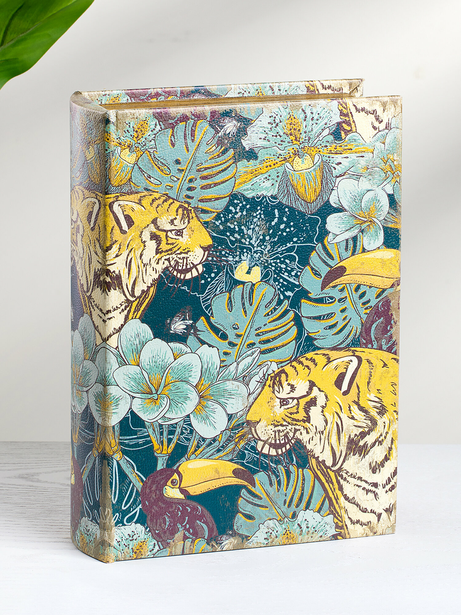 39-116/1 Шкатулка в виде книги 19 х 7 х 27см, МДФ, ПВХ, Glasar