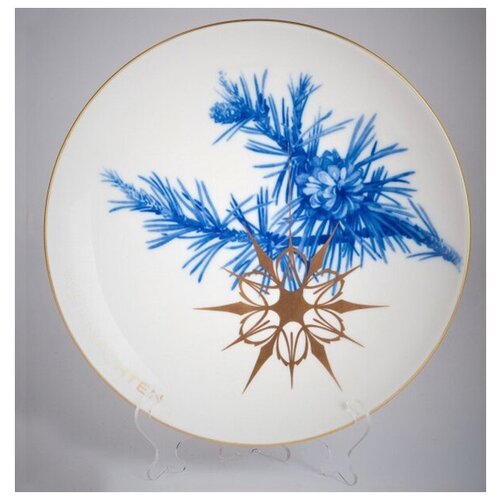 Фарфоровая декоративная тарелка 