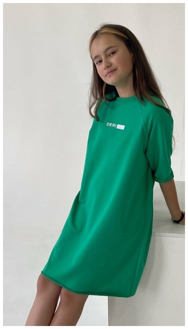 Платье зеленое для подростка