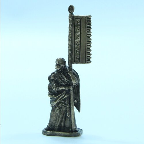 Бронзовая статуэтка Сарацин со знаменем (серия Крестовые походы. Командная группа)