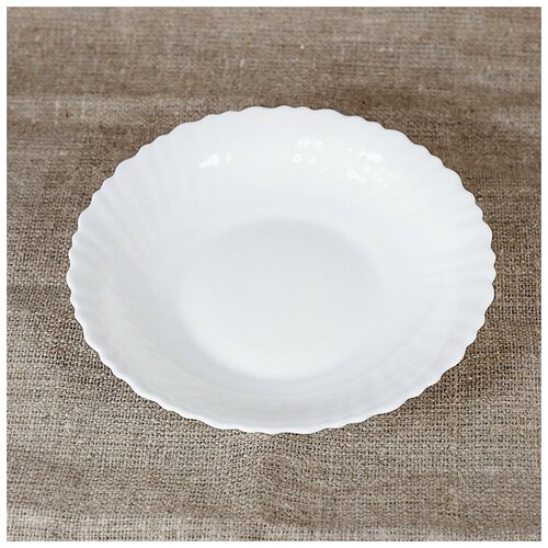 Набор тарелок 3 шт глубокая белая 22 см волнистый край