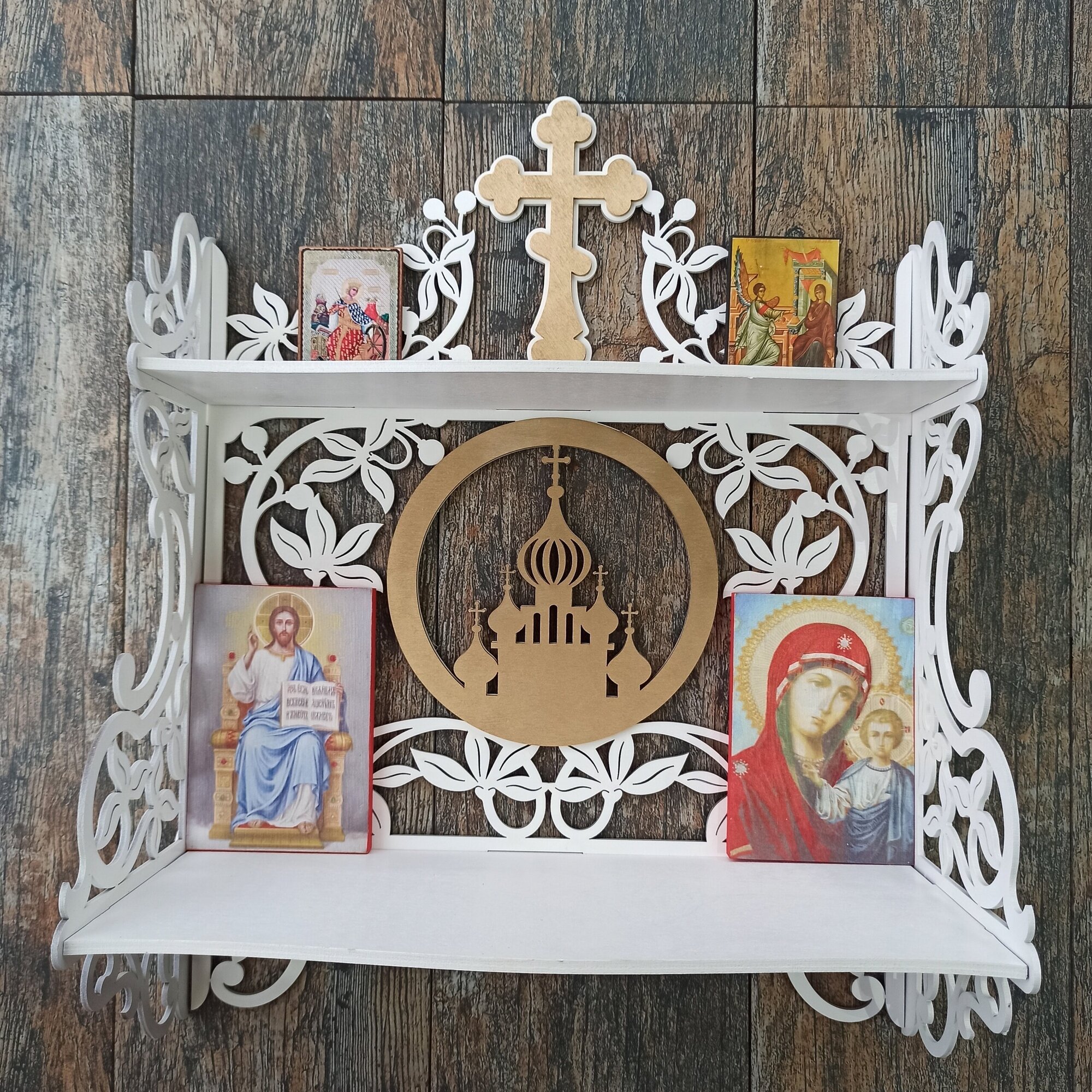 Полка для икон, иконостас в квартиру, красный угол, божница в дом. модель 8 цвет белый - фотография № 1