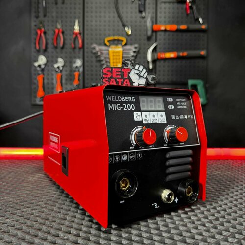 Сварочный полуавтомат WELDBERG MIG-200 3 в 1 MMAMIG-NO GASTIG 200 А IP21S 7029₽