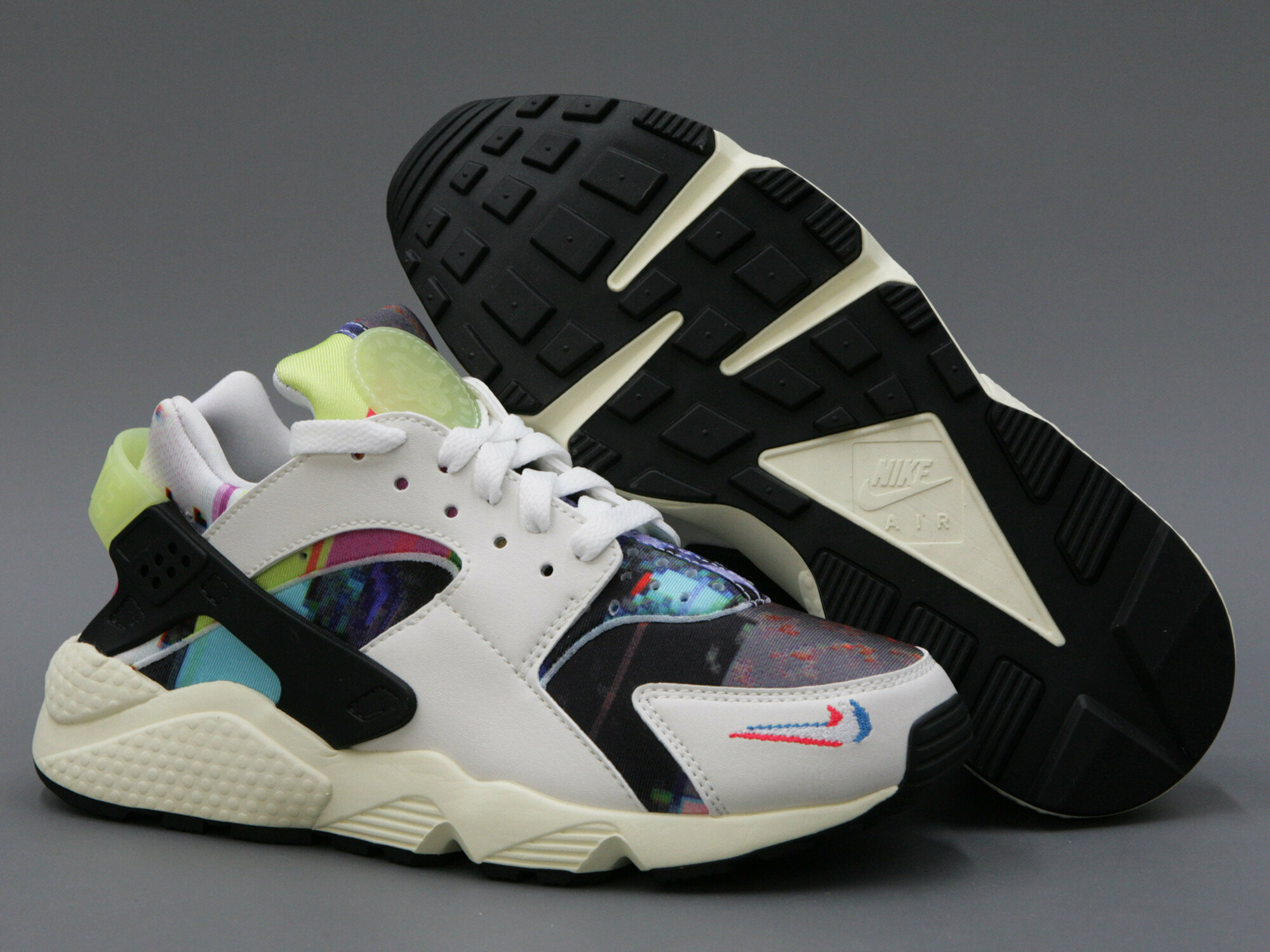 Кроссовки NIKE Air Huarache SE