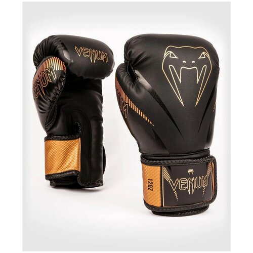 фото Боксерские перчатки venum impact boxing gloves черный/оранжевый 12 унций