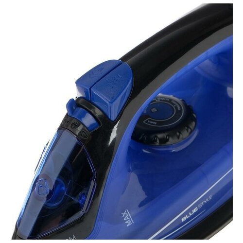 Утюг Centek CT-2360 1800 Вт антипригарная подошва 200 мл чёрно-синий 214800₽