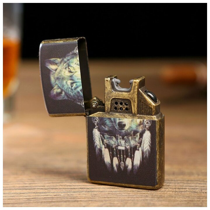 Подарки Дуговая USB зажигалка "Волчий дух" - фотография № 3