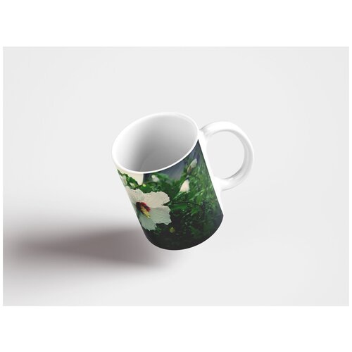 фото Кружка "блум, цветок, лепестки цветка 320 мл. белая" lotsprints