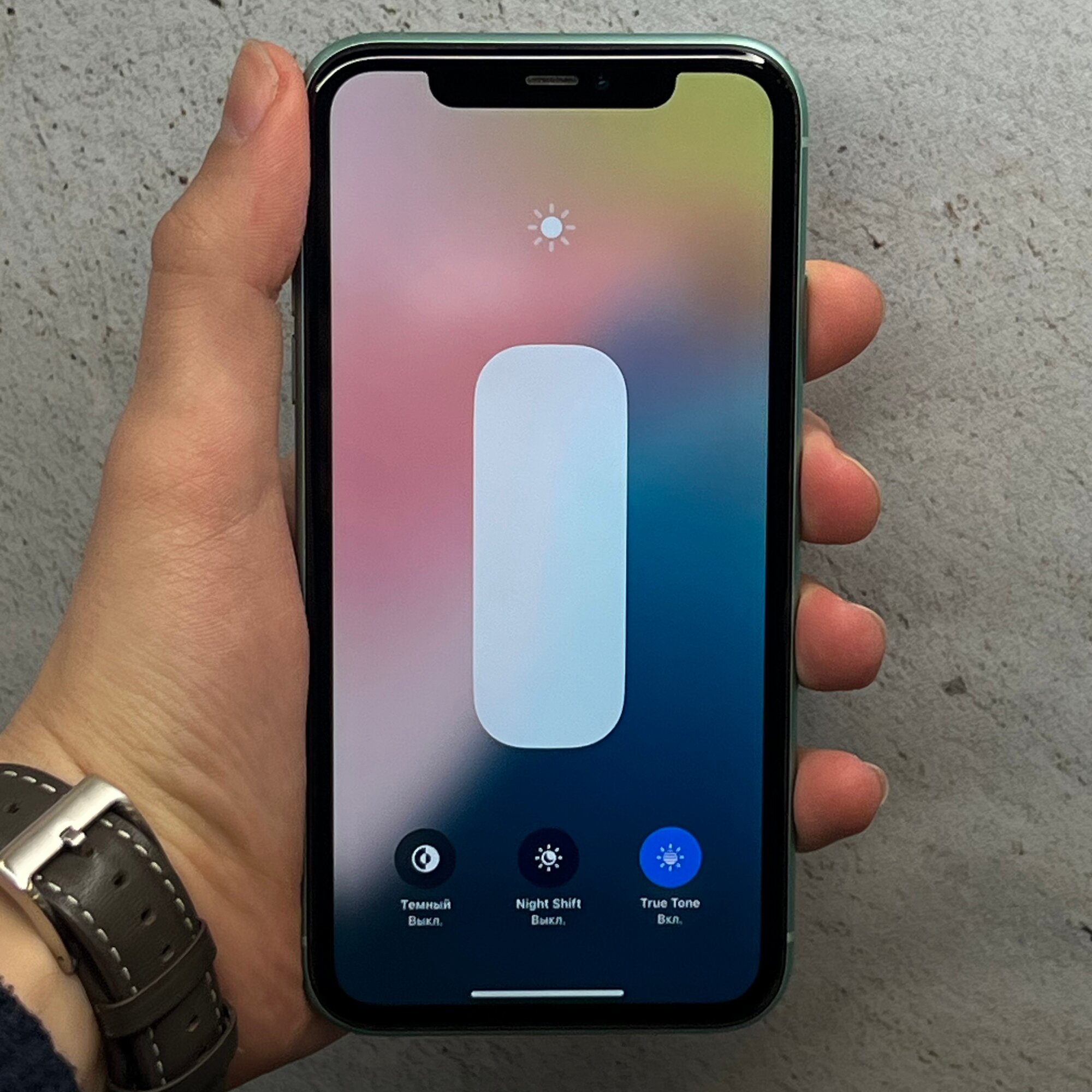 Смартфон Apple iPhone 11 128 ГБ, Dual: nano SIM + eSIM, зеленый — фото 1