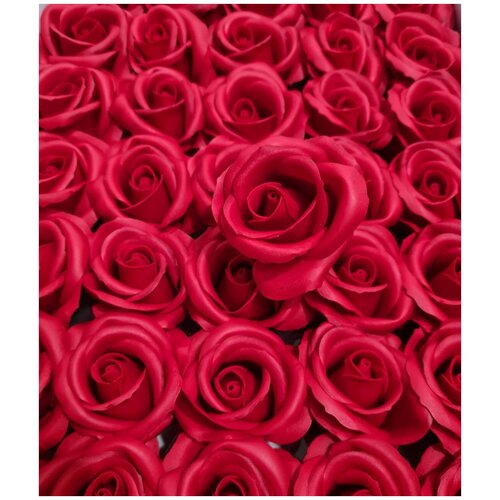 Цветы из мыльного полотна. Роза трехслойная с закругленными лепестками. Цвет красный. Номер 9К.