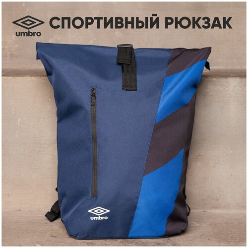 фото Спортивный рюкзак umbro team training rolltop bag с откидывающейся верхней частью и одним отделением. большой рюкзак umbro для тренировки передним карманом на молнии, сине-черный, 29 литров, 52 х 30 х 19 см