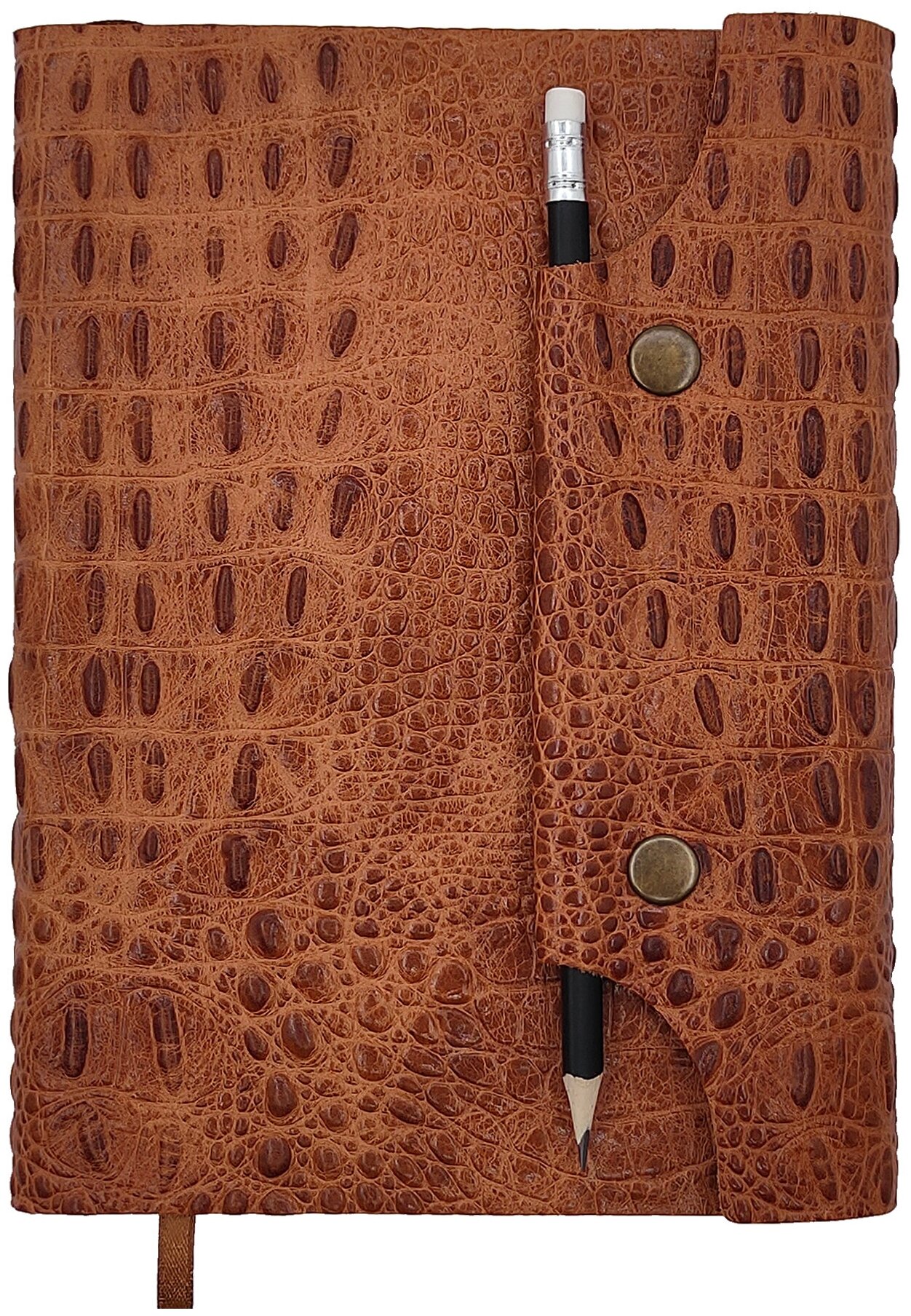 Рыжий кожаный ежедневник Shiva Leater с текстурой "Крокодил", с застежкой на две кнопки и отделением для карандаша
