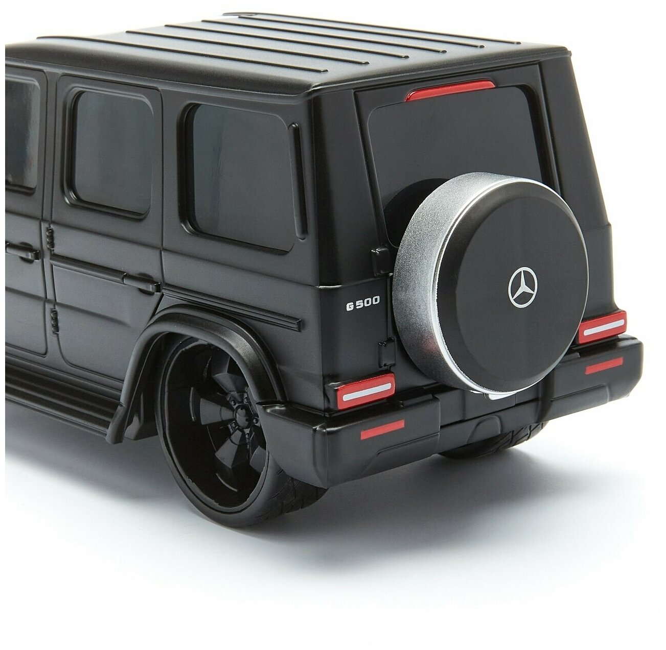 Maisto Радиоуправляемая машинка Mercedes Benz G Class 24 GHz 1:24 черная