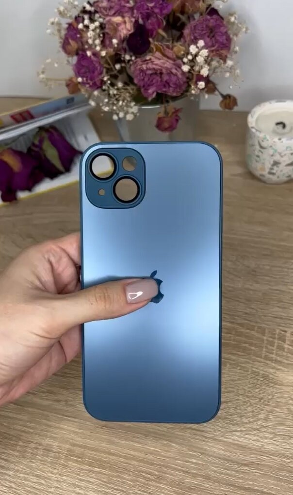 Чехол матовый стеклянный на iPhone 15 Plus Синий