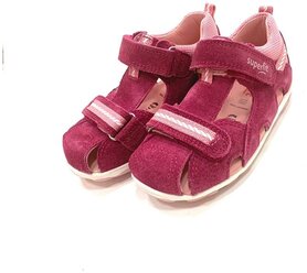 Прекрасные сандалии для девочек от известного бренда SUPERFIT,25 размер.