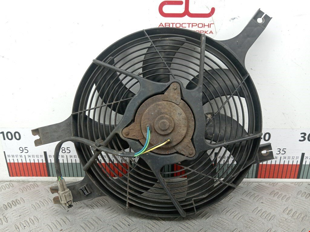 Вентилятор радиатора кондиционера Nissan X-Trail T30 214875Y720 арт. 2213566