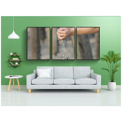 фото Набор модулных постеров для интерьера "рука, камни, струйка" 60x90 см. в тубусе, без рамки lotsprints