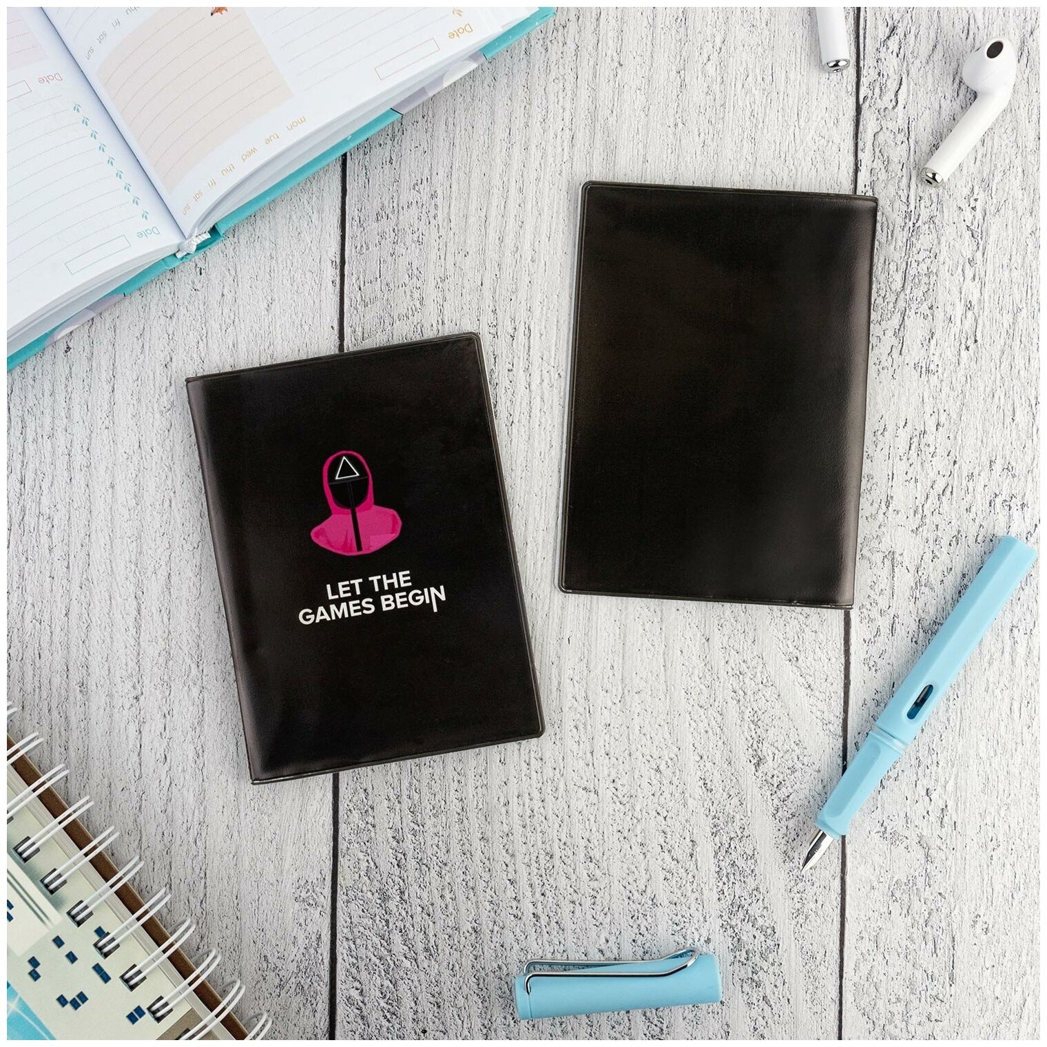 Обложка для паспорта Kawaii Factory, черный/розовый — фото 1