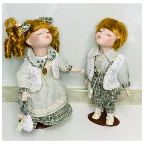 Кукла керамическая / кукла коллекционная на подставке , поцелуйчики, 30 см , набор 2 куклы , ар.7839