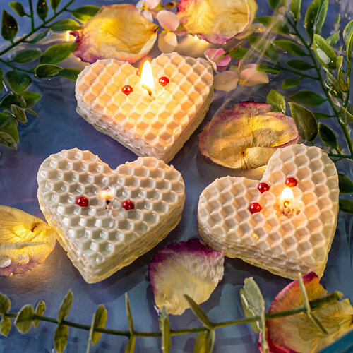 Плавающие свечи из восковых сот Уют - 3 штуки в наборе 330₽