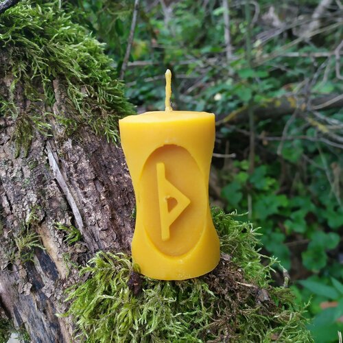 Магическая Свеча турисаз