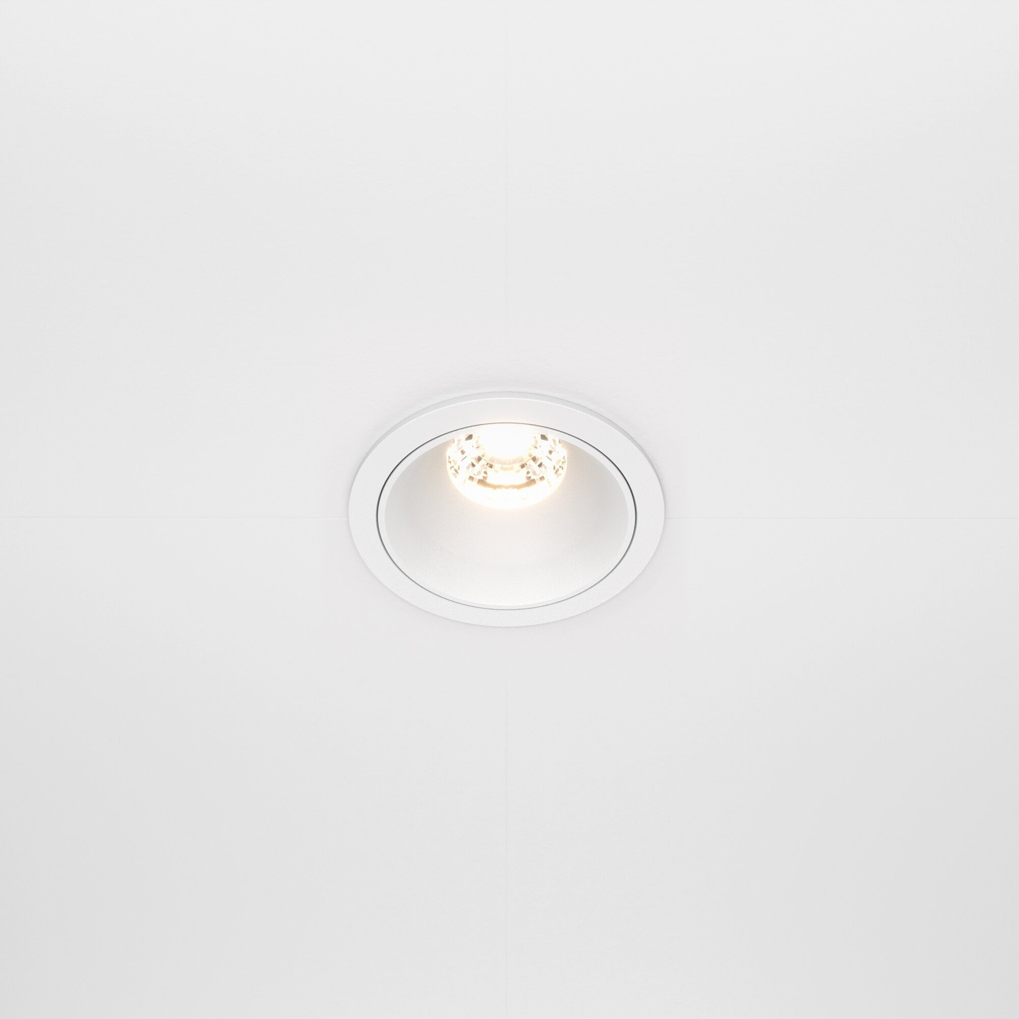 Встраиваемый светильник Maytoni Technical Alfa LED DL043-01-10W3K-D-RD-W