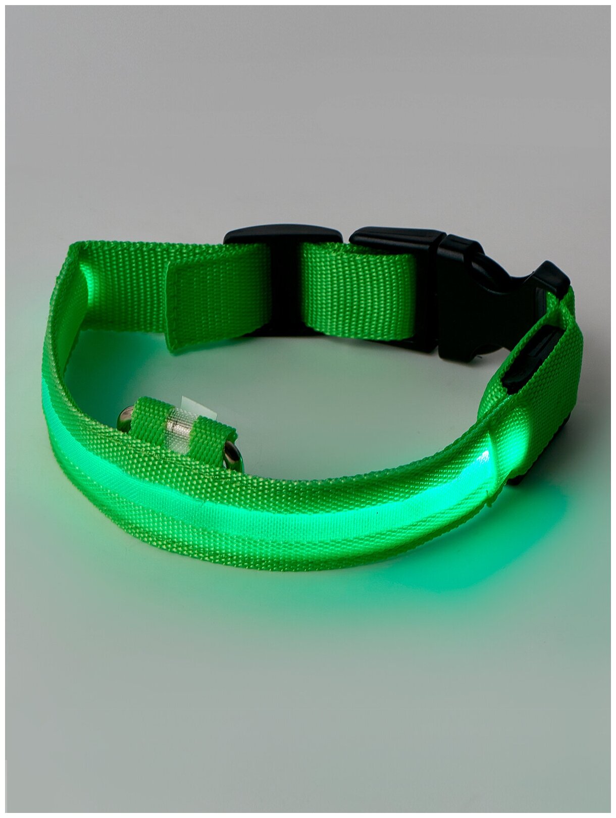 Ошейник светящийся светодиодный для собак, usb зарядка в комплекте, цвет: зеленый, XL - фотография № 3