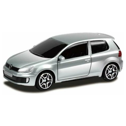 Машинка металлическая Uni-Fortune RMZ City 1:64 Volkswagen Golf GTI (цвет серебряный)