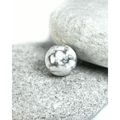 фото Натуральный камень кахолонг для декора, поделок, бижутерии, шар, диаметр 17-18 мм grow'n up