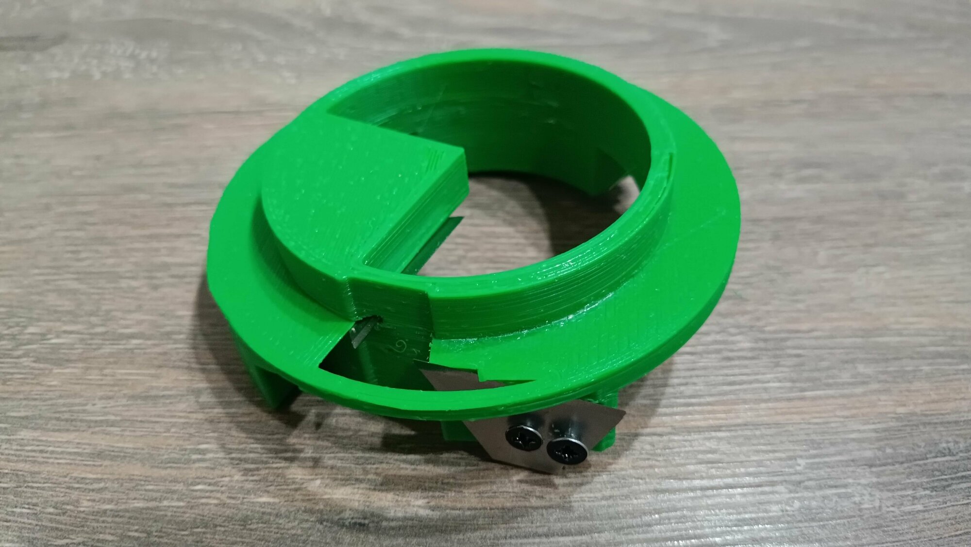 фото Фаскосниматель для подрозетников в ГКЛ с лезвиями из легированной стали