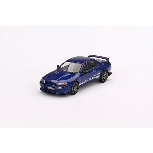 Nissan skyline gt-r top secret blue