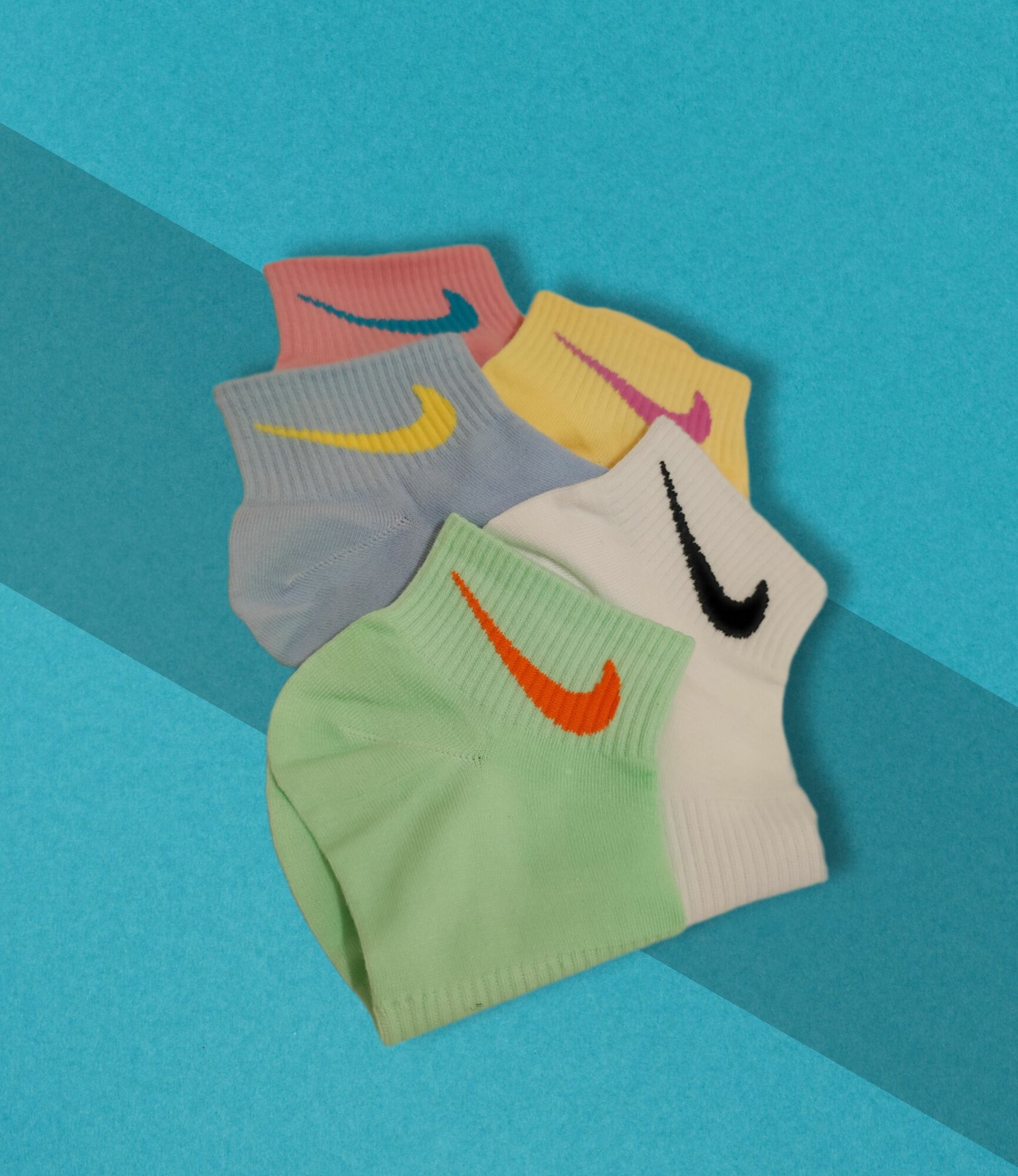 Носки  Nike, размер 37-41, белый, розовый, бежевый, голубой — фото 1