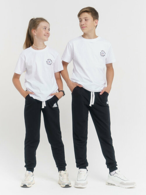Школьные брюки джоггеры KRUTTO, размер 164, черный