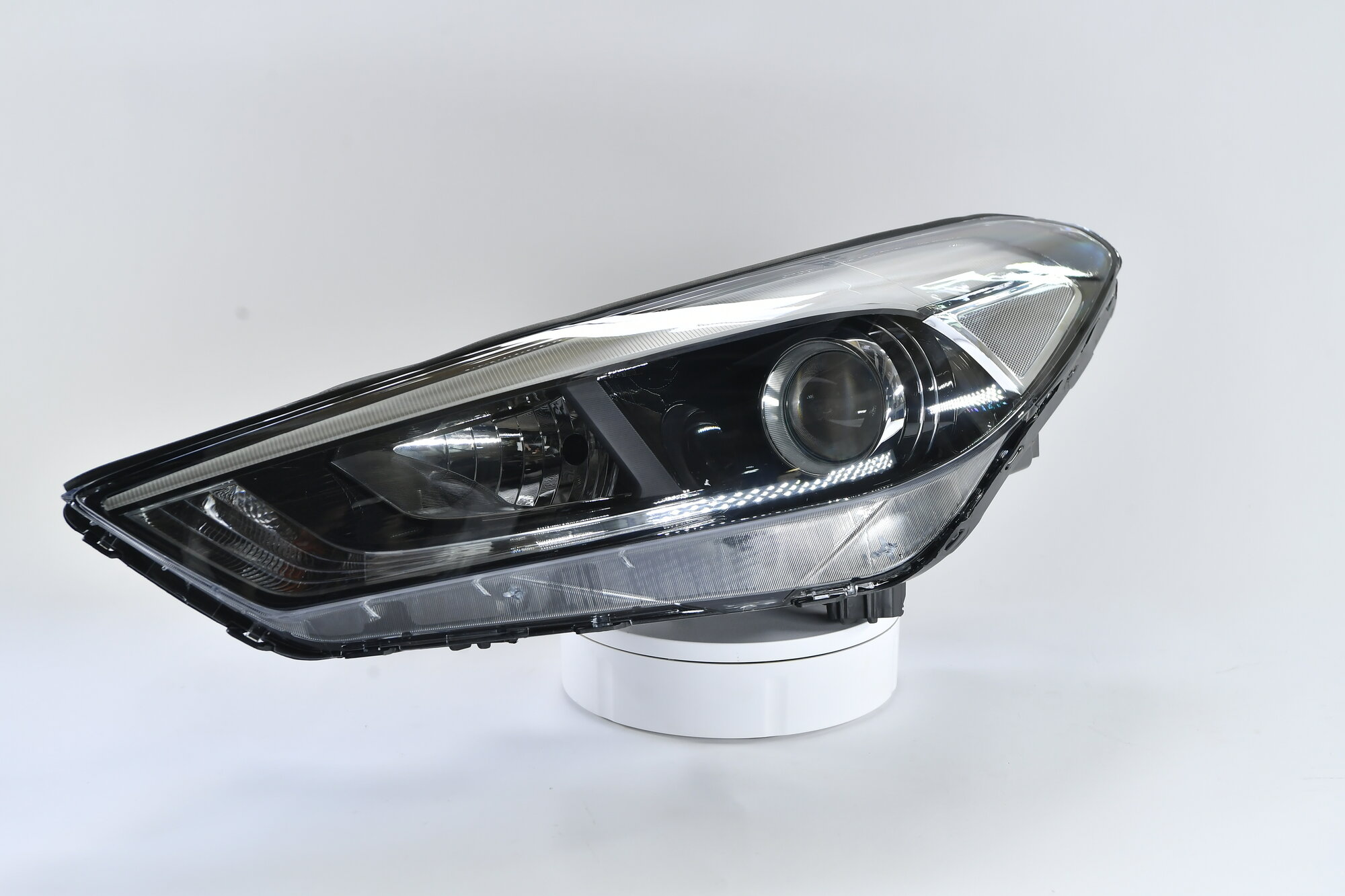 Фара левая галоген Hyundai Tucson 3 (2015-2019) № 92101-D7000