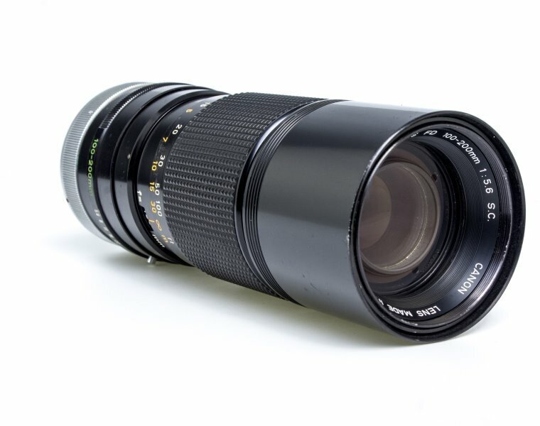 Canon FD Zoom 100-200mm f5.6 SC