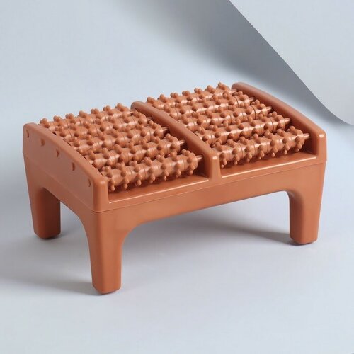 Массажёр для ног 265 17 13 см на подставке цвет коричневый 813₽