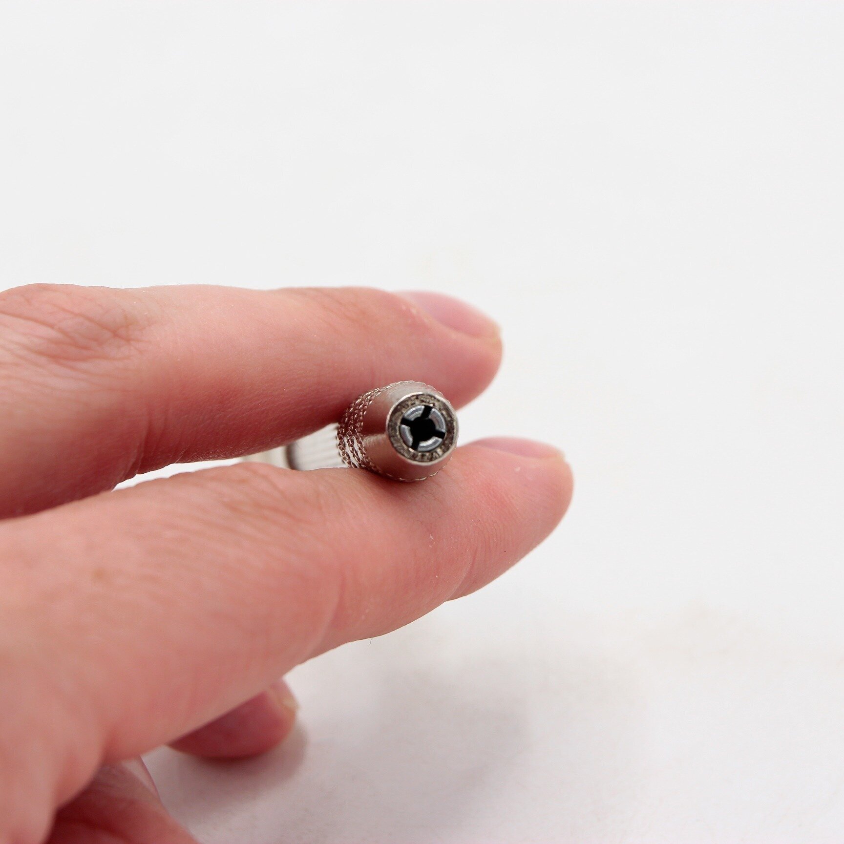 Модельная дрель с набором сверл для миниатюр Stuff-Pro в пенале - фото №11