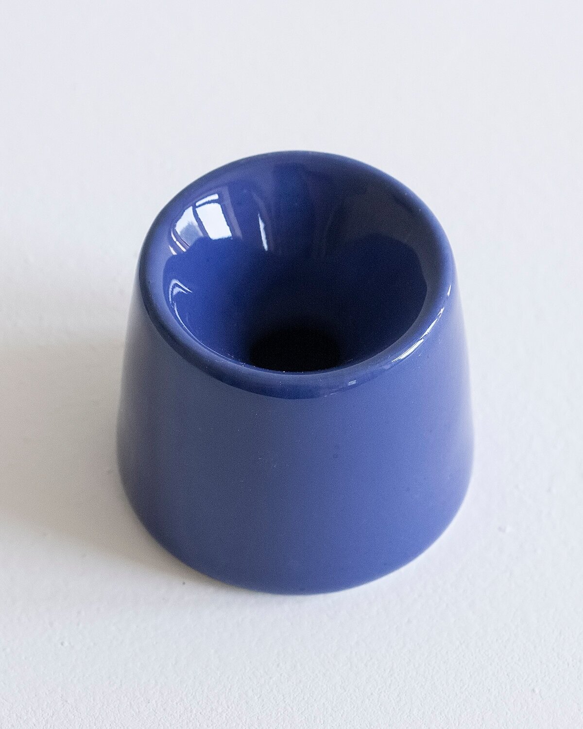 Чернильница непроливайка керамическая фиолетовая