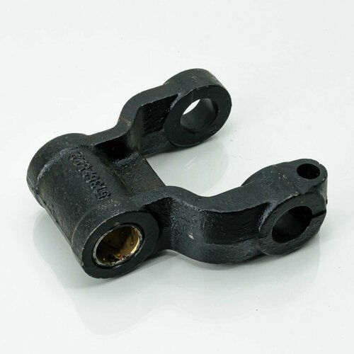 Серьга задней рессоры MMC FUSO под палец 28 мм GSPARTS с втулкой 283468 2210₽