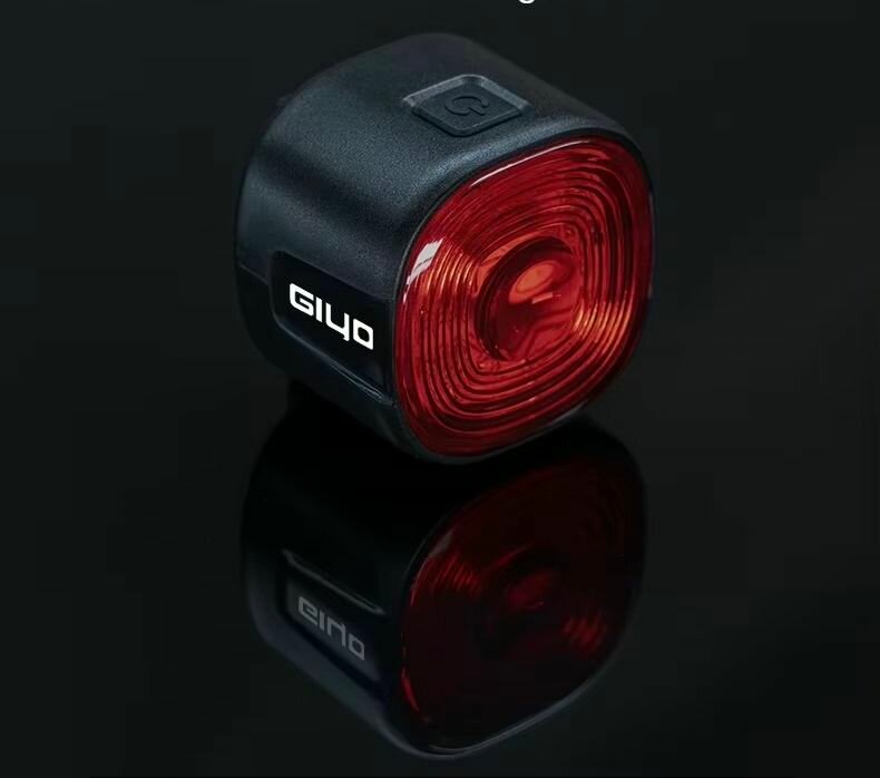 Задний фонарь для велосипеда, автоматический сигнал вкл. / выкл. 400mAh. GIYO GL09S