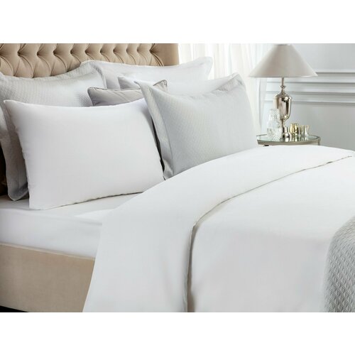 Пододеяльник 2 спальный евро Состав100 Хлопок Размер 200x220 Цвет БелыйBERNYCE 10000₽