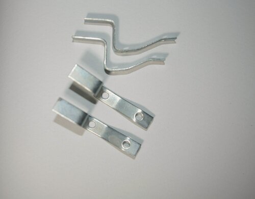 Изображение товара Крючки для прижима и крепления москитных сеток ( замок ) 2комплекта 4шт.