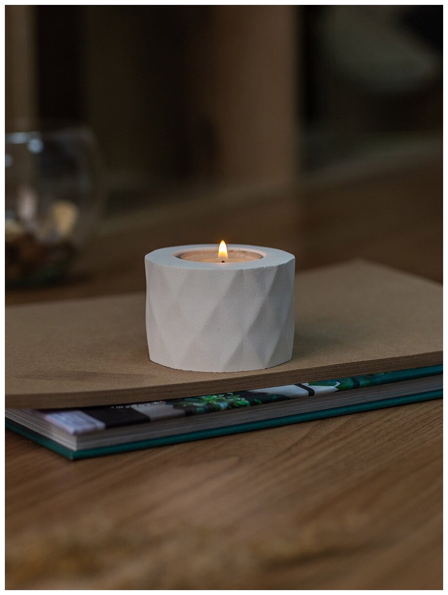 Декоративный подсвечник для чайной свечи Diamond S, 7x5 см, бетон, белый матовый - фотография № 2