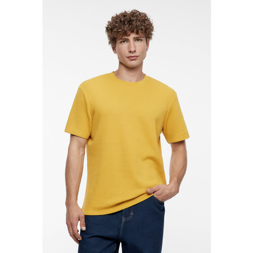 Футболка Befree, размер S INT, желтый мужская футболка солнце s желтый