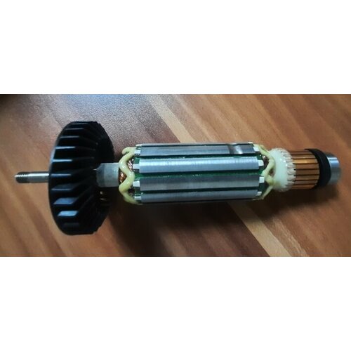 Якорь (ротор) на УШМ Makita 9556NB 9557NB DONG CHENG ротор для ушм макита 9559nb 9557nb 9558nb