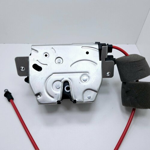 Замок крышки багажника Mercedes 1647400635 1647400735 6080₽