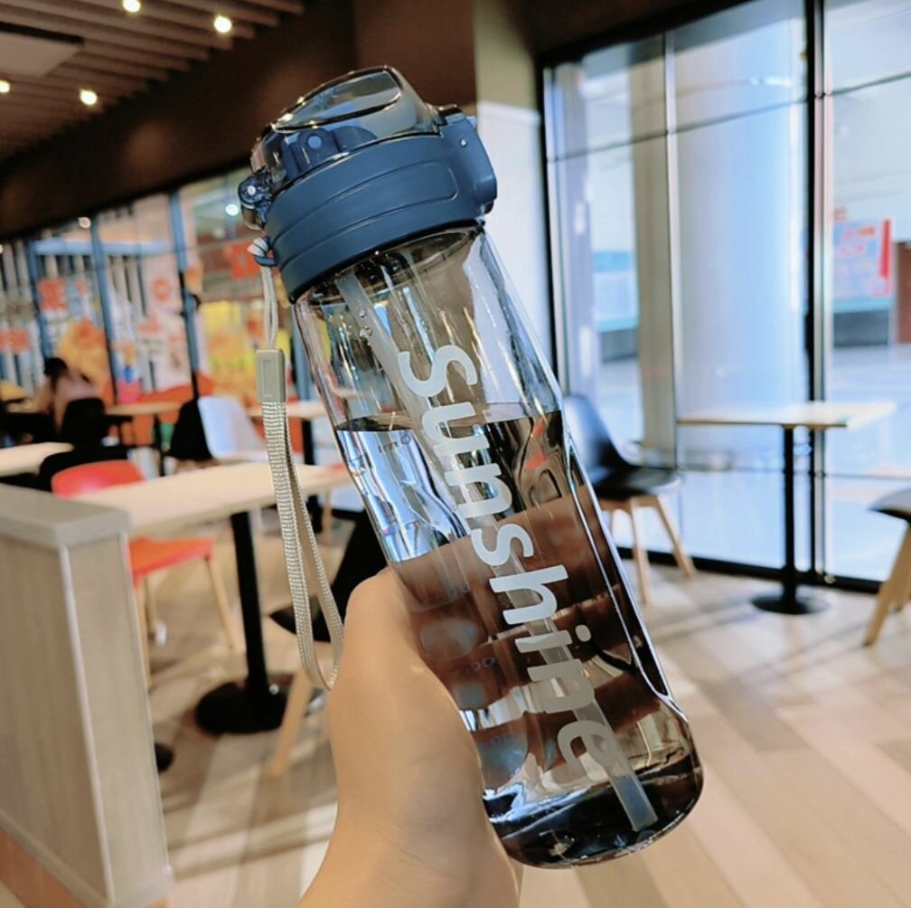 Спортивная бутылка для воды с соском для комфортного питья 800 мл