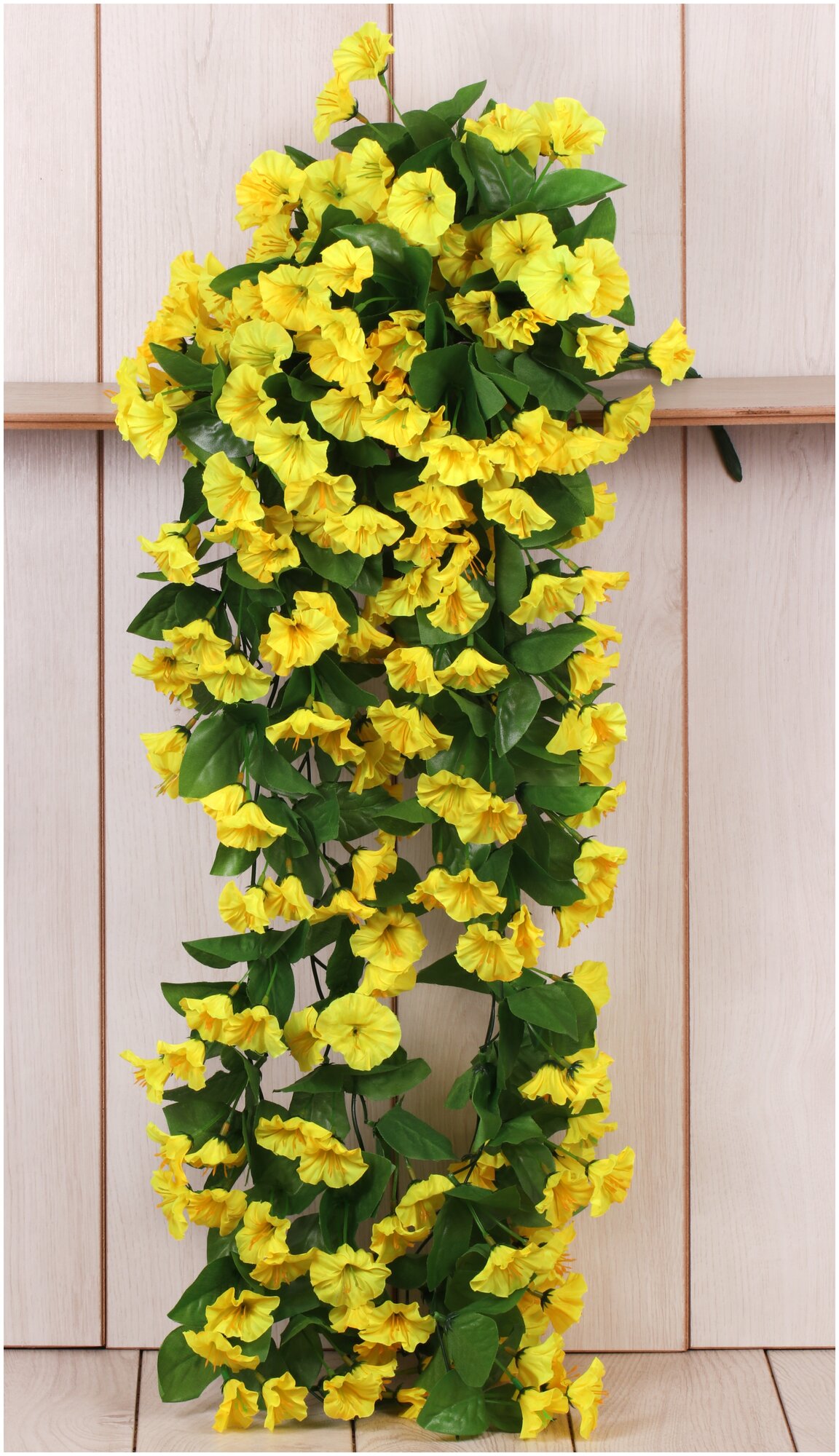 Искусственные цветы / Свисающие петунии длина - 70 см. / Букет цветов / Искусственные растения / Декор для дома / Весенние цветы
