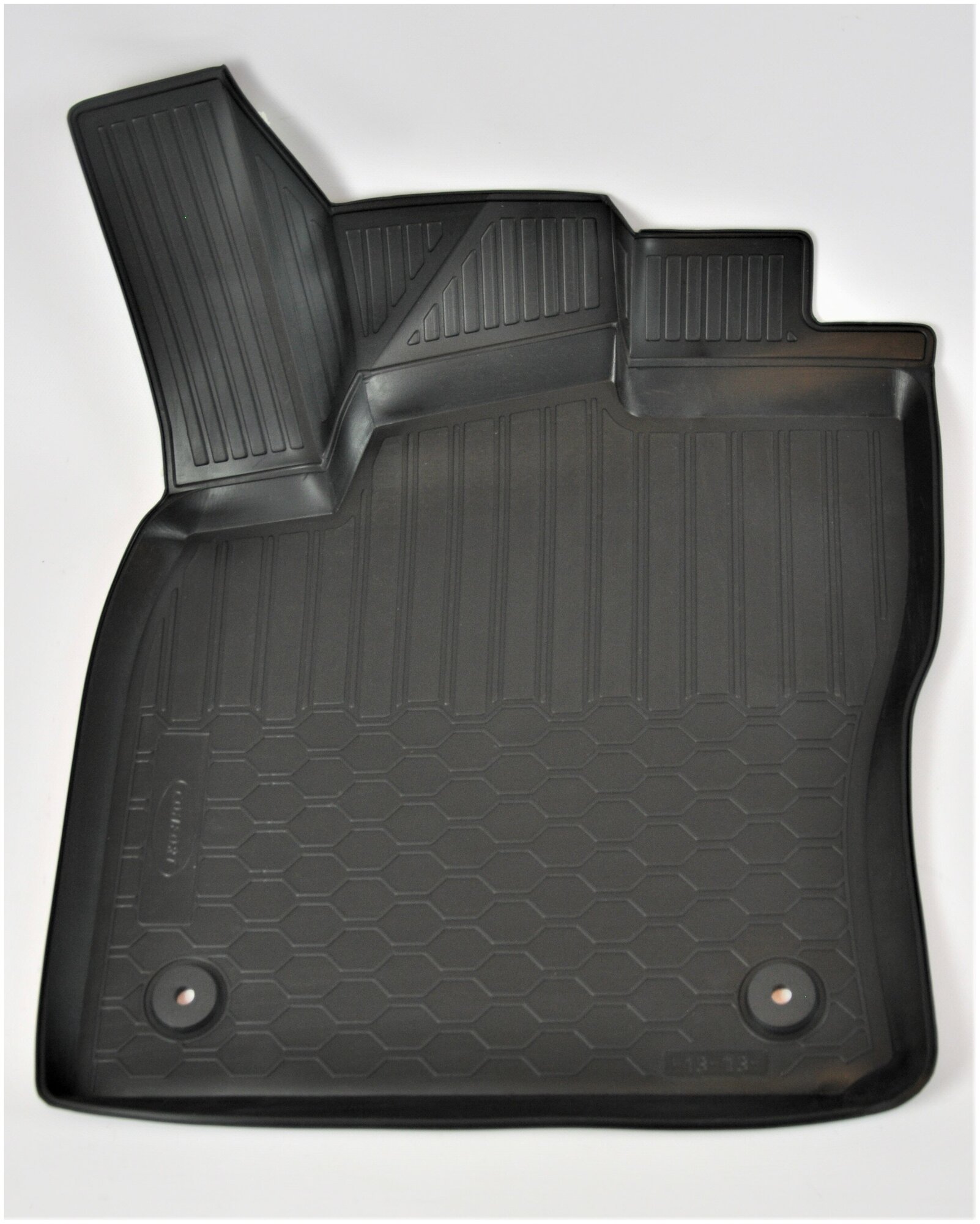 Коврик в салон водительский 1шт полиуретан с крепежом Skoda SuperB лифтбек, универсал III 3V3 2015-